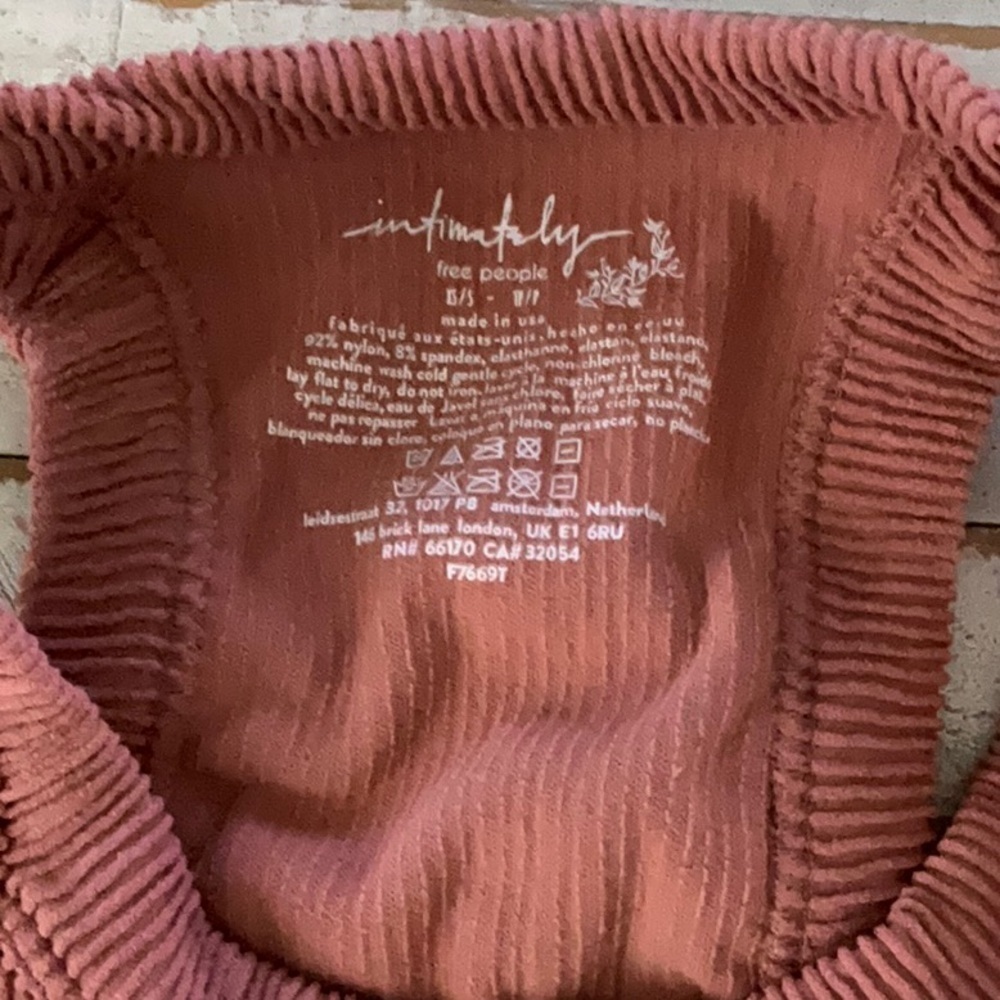 NWOT Free People Seamless Ribbed Tank - Picture 3 of 5